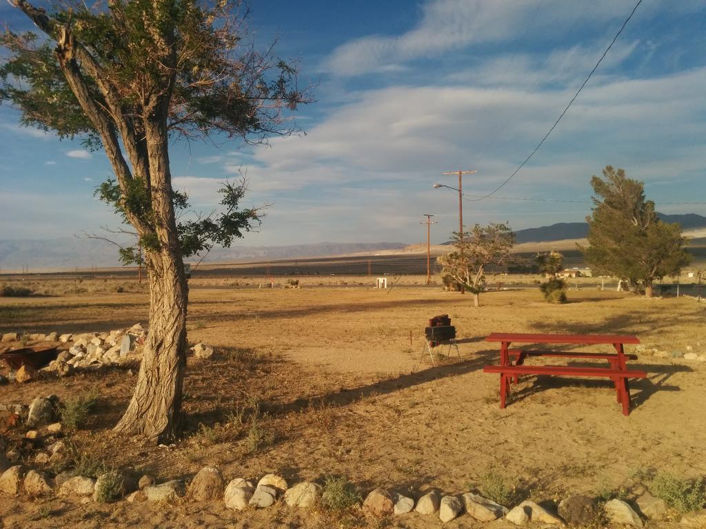 Rustic Oasis Motel Olancha Exterior photo